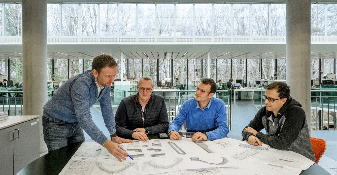 Pourquoi nous rejoindre